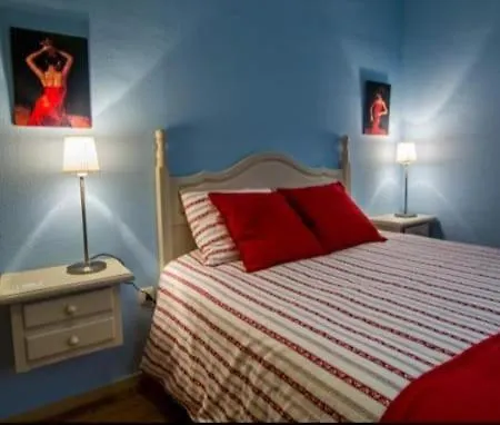 Apartament En Un En Plaza Alfaro Sewilla